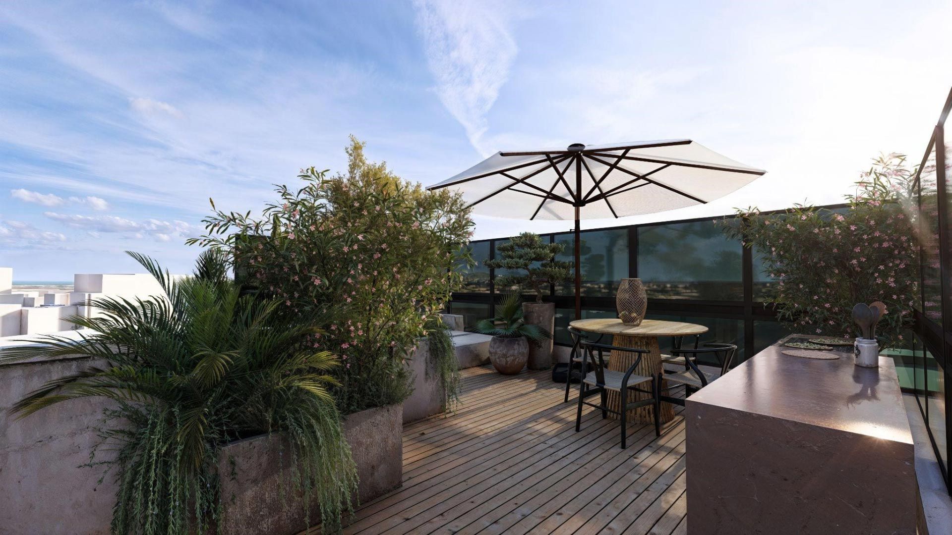 Terrazza urbana con piante e pergola